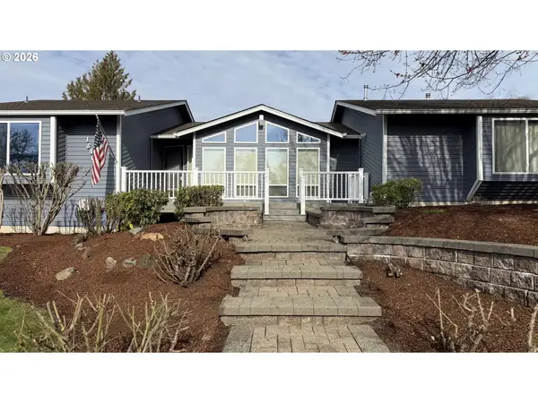 15400 NE 22nd Ave, Vancouver, WA 98686