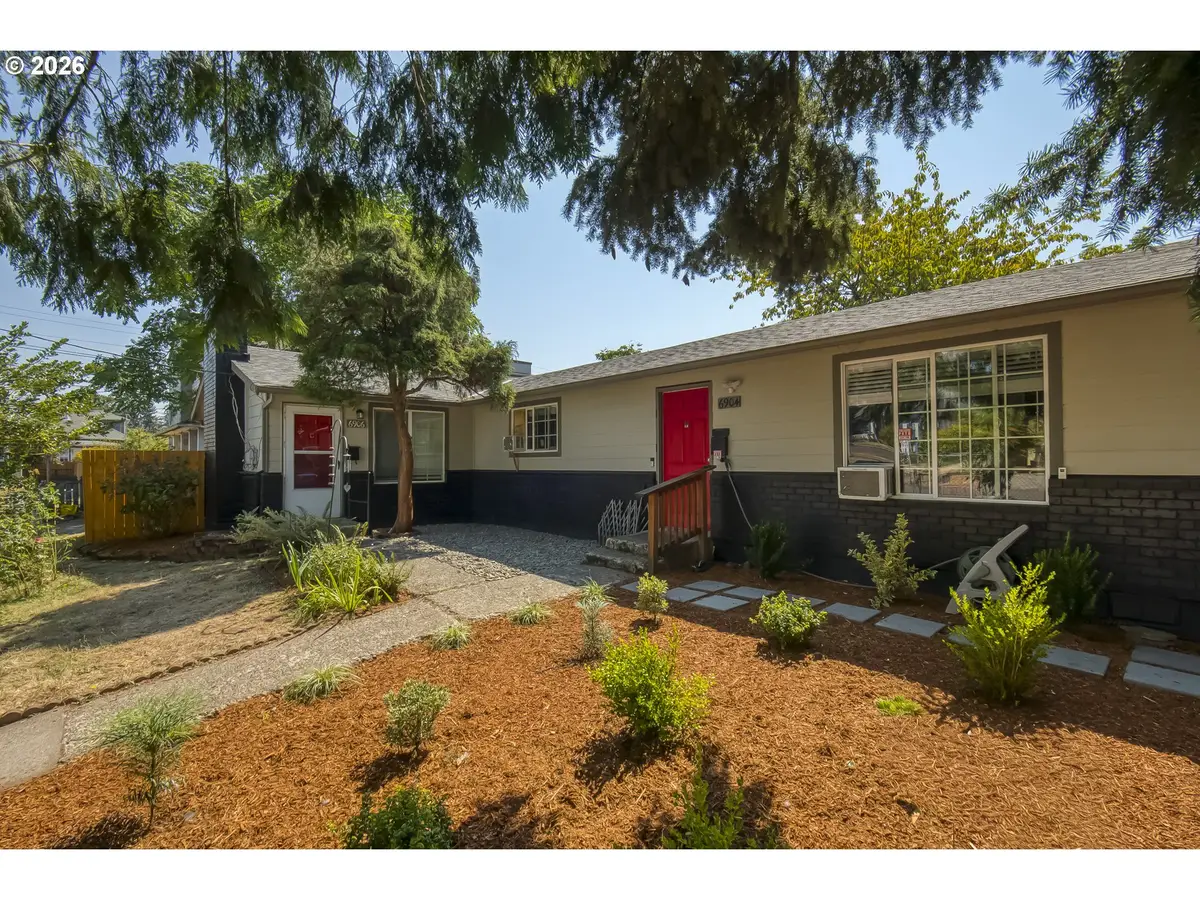 6904 SE Long St, Portland, OR 97206 - #1