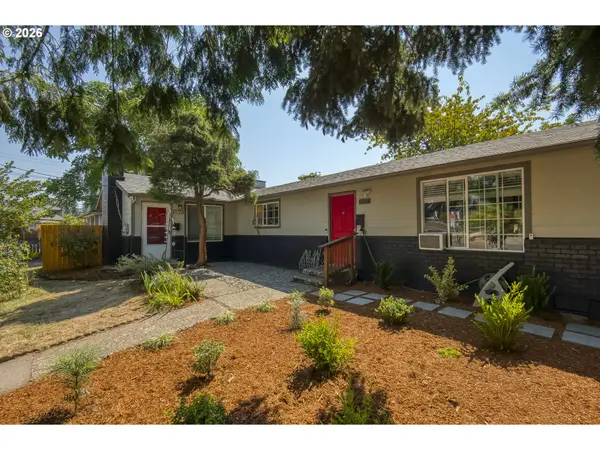 6904 SE Long St, Portland, OR 97206