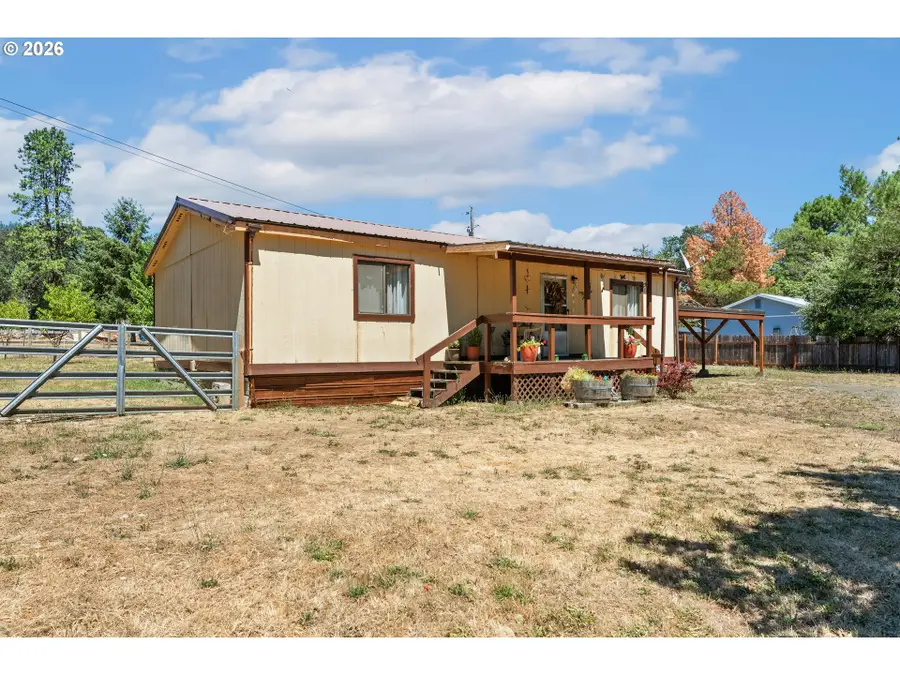 2325 Tenmile Valley Rd, Tenmile, OR 97481 - #2