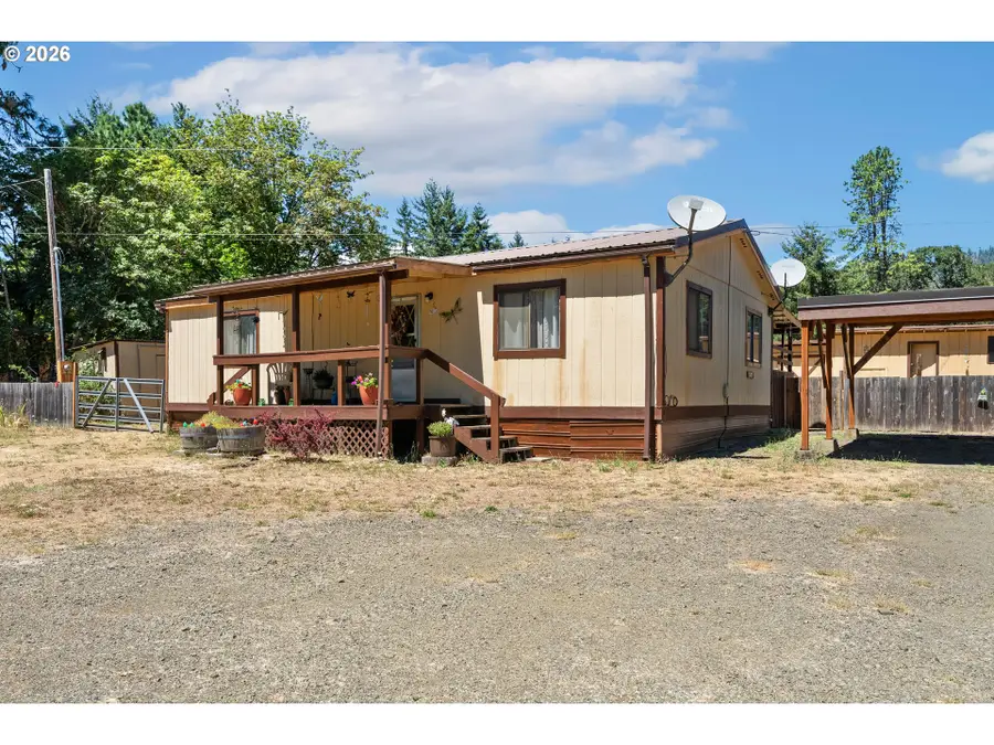 2325 Tenmile Valley Rd, Tenmile, OR 97481 - #3