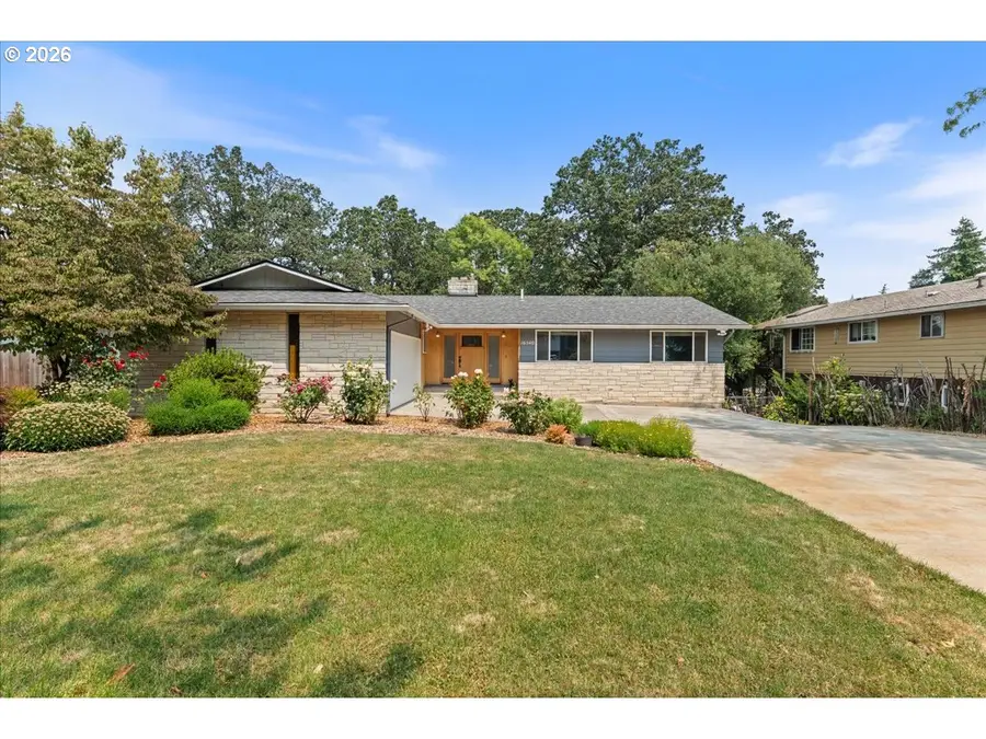 16540 Nottingham Dr, Gladstone, OR 97027 - #2