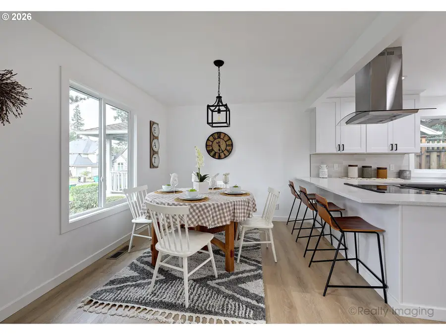 7790 SW Gearhart Dr, Beaverton, OR 97007 - Image #3