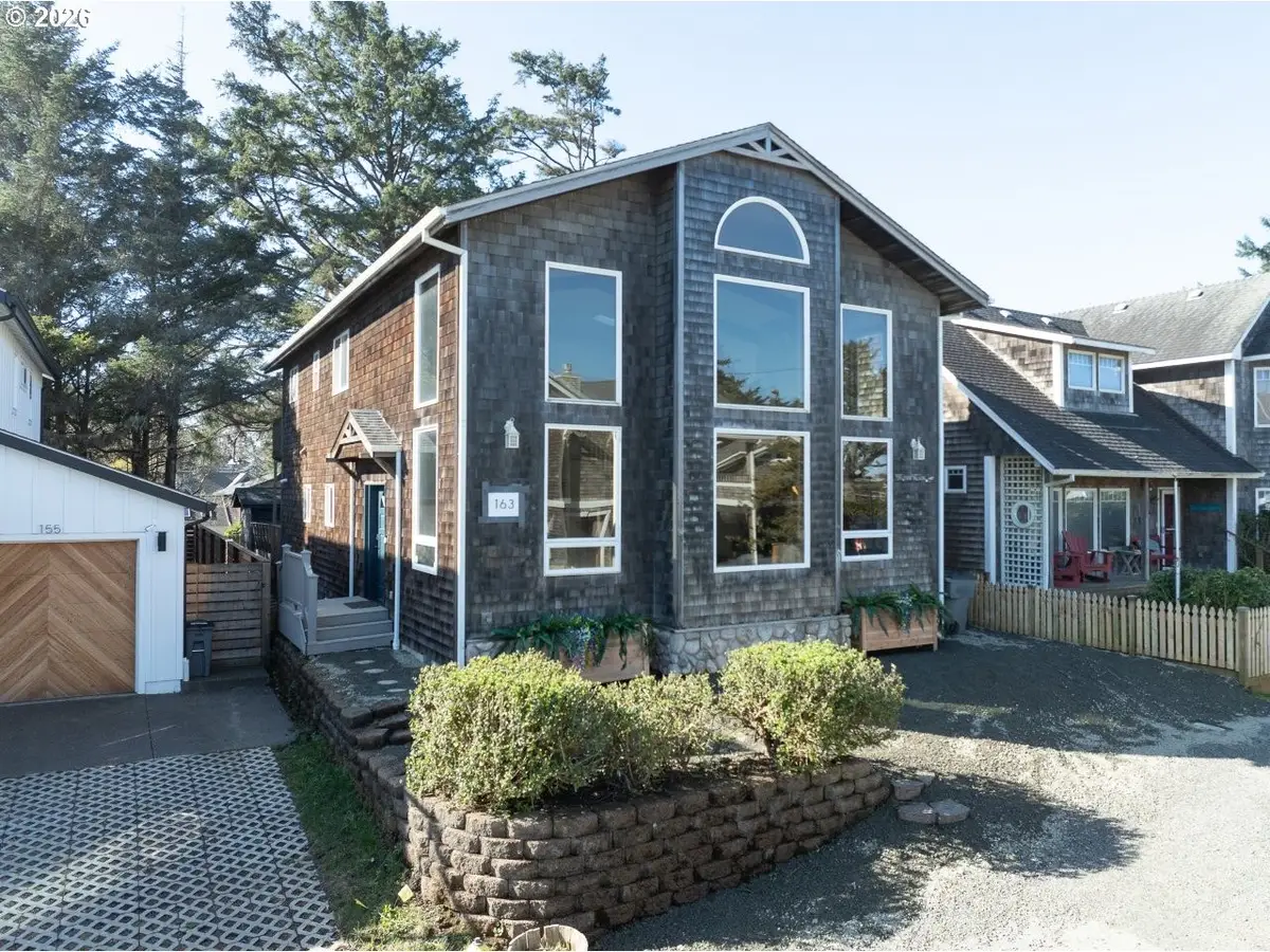 163 W 1st Ave, Cannon Beach, OR 97110 - #1