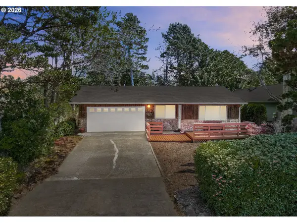 5450 Hacienda Ave, LincolnCity, OR 97367