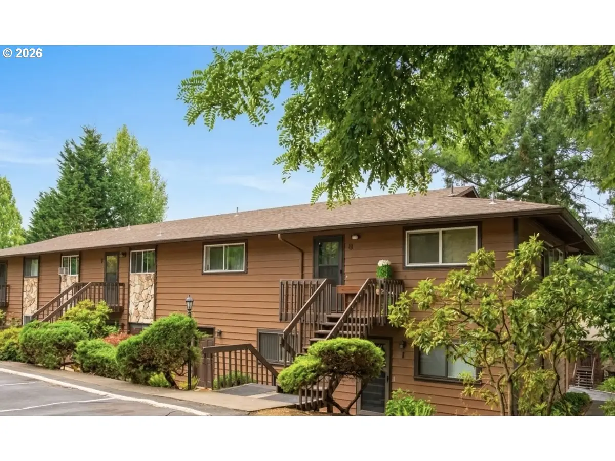5005 SW Mitchell St #2, Portland, OR 97221 - #1