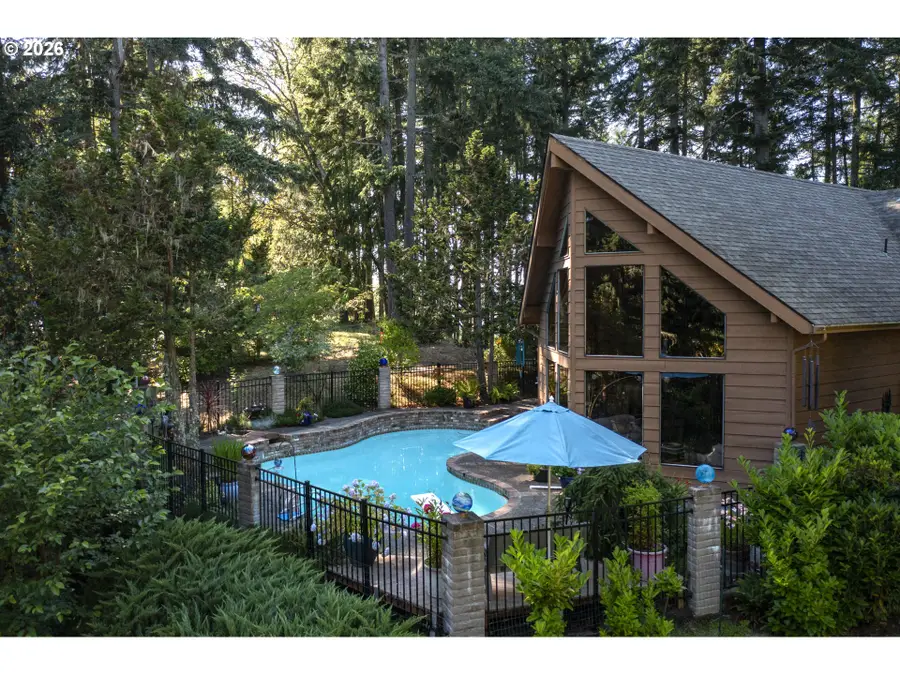 1823 Ridge Water Dr, Sutherlin, OR 97479 - #3