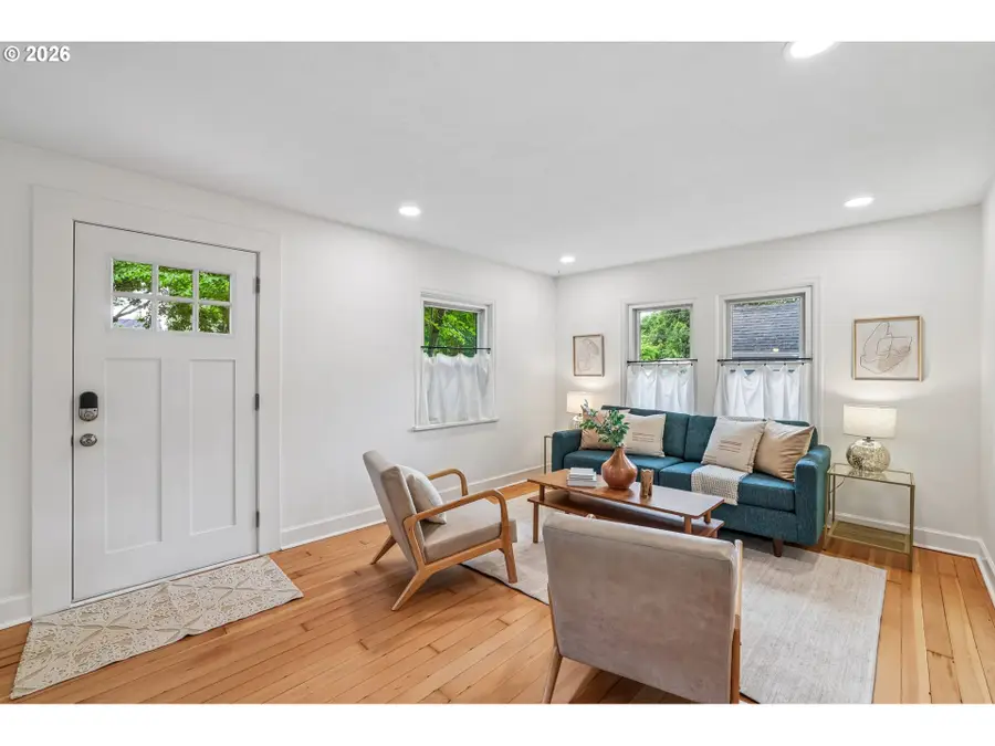 6716 NE 25th Ave, Portland, OR 97211 - #3