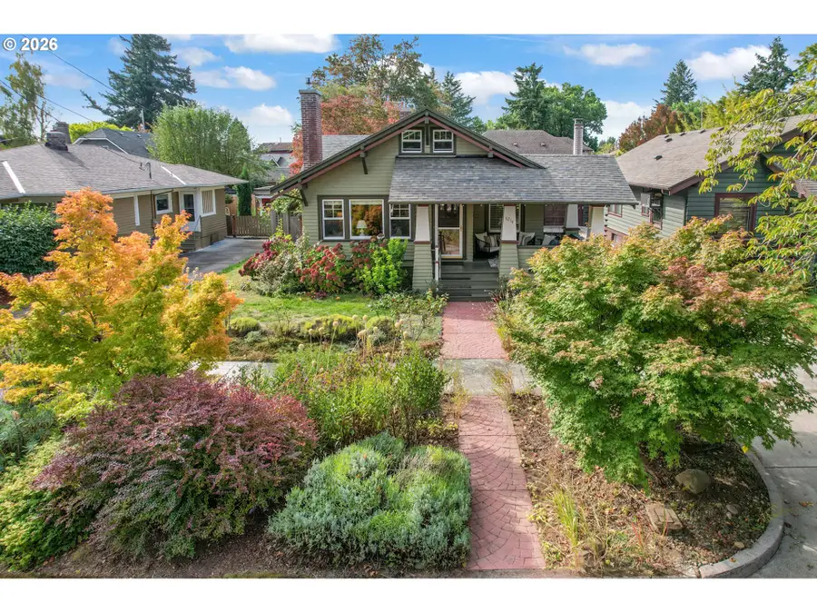 6214 NE Alameda St, Portland, OR 97213 - #3