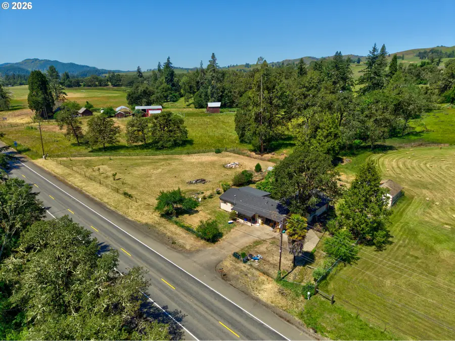 21138 N Umpqua Hwy, Glide, OR 97447 - #2