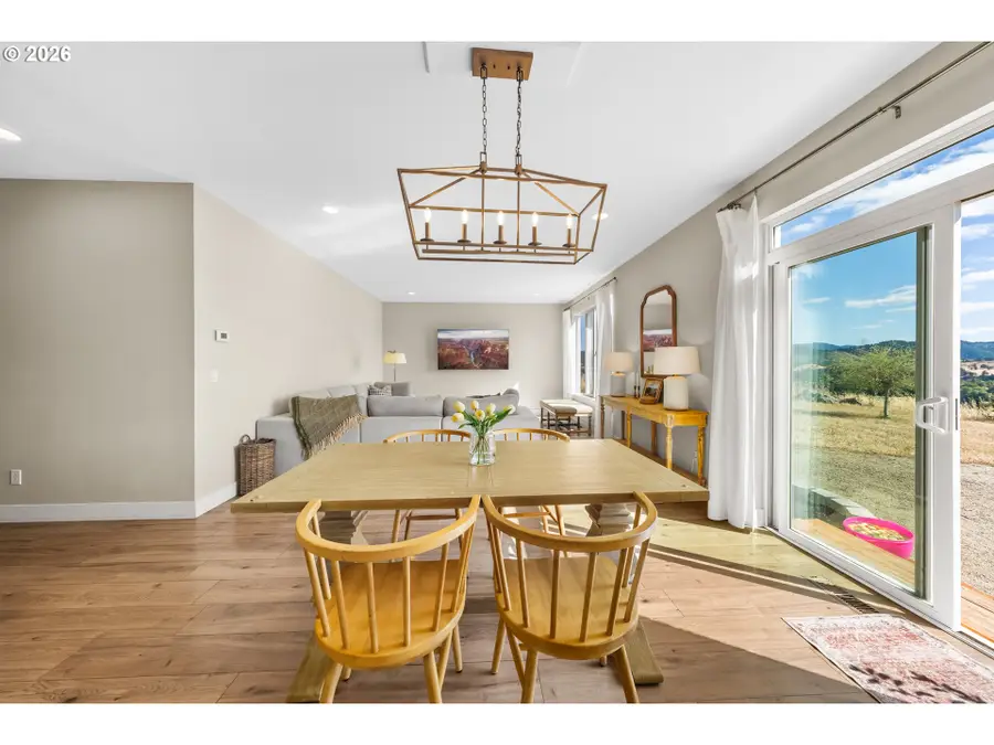 635 Wil Way, Winston, OR 97496 - #3