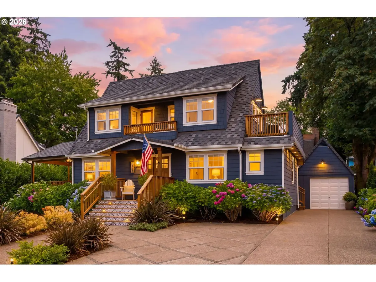 214 Northshore Rd, Lake Oswego, OR 97034 - #1