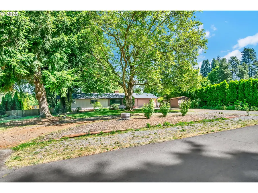 1385 Beebe Ln, Eugene, OR 97404 - #3