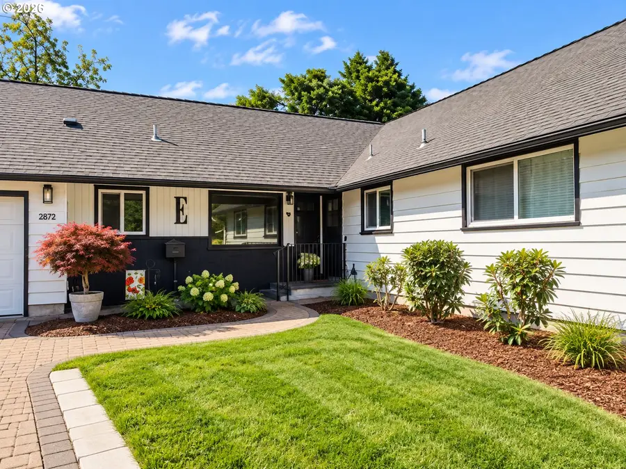 2872 Suffolk Ct, Eugene, OR 97401 - #3