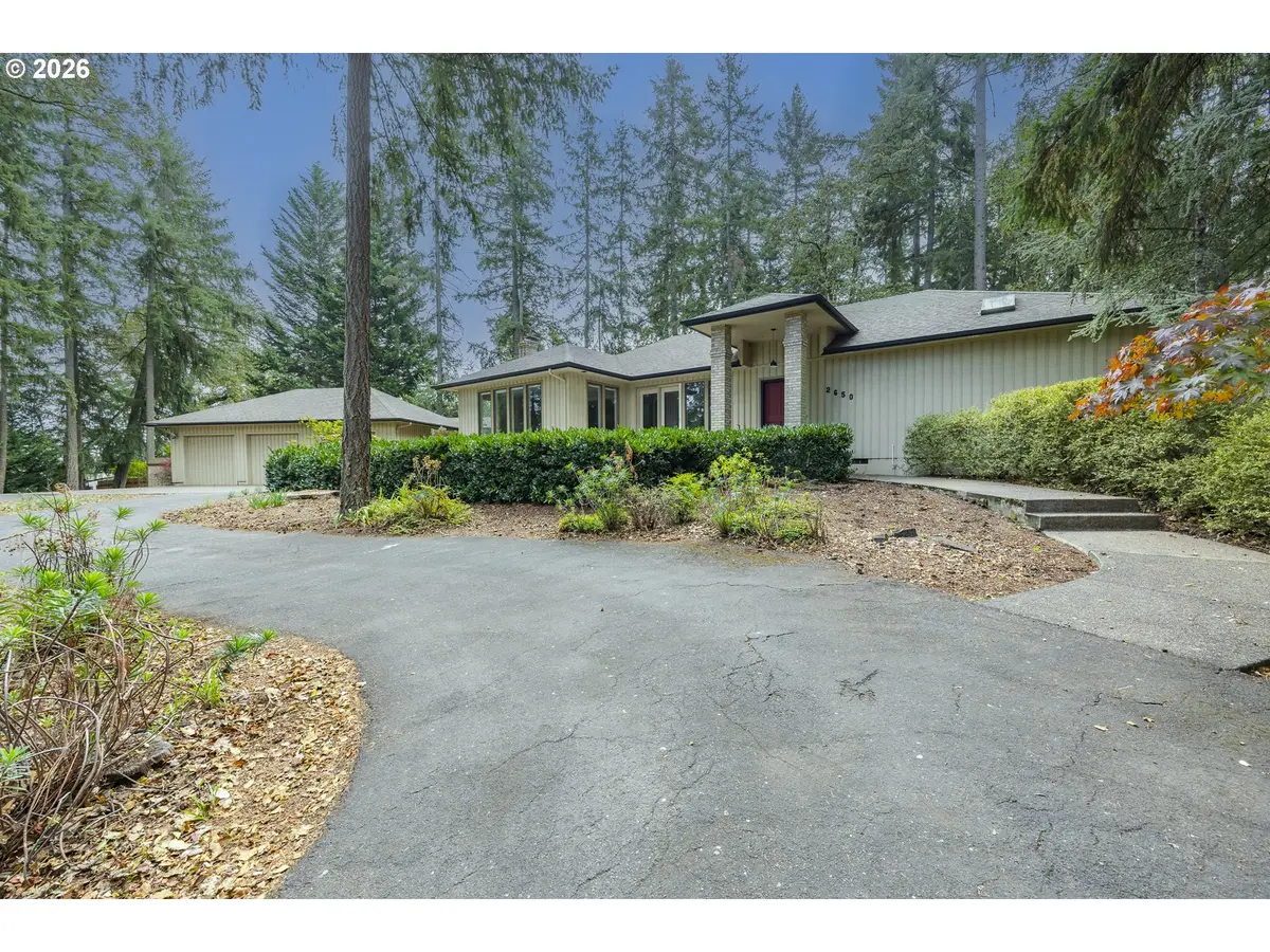 2650 Bowmont Dr, Eugene, OR 97405 - #1