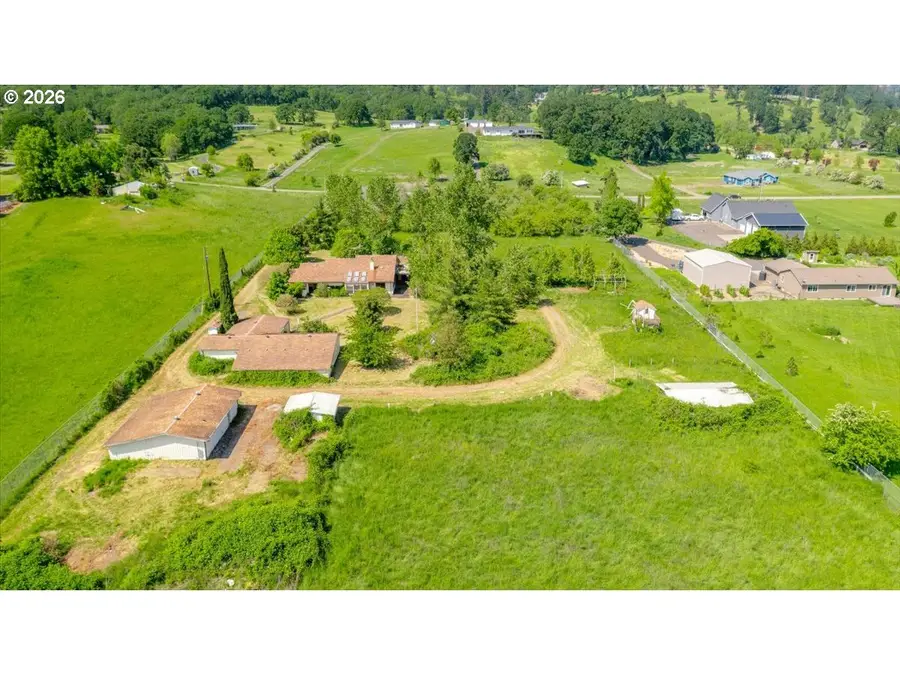888 Meadows Ln, Jefferson, OR 97352 - #2