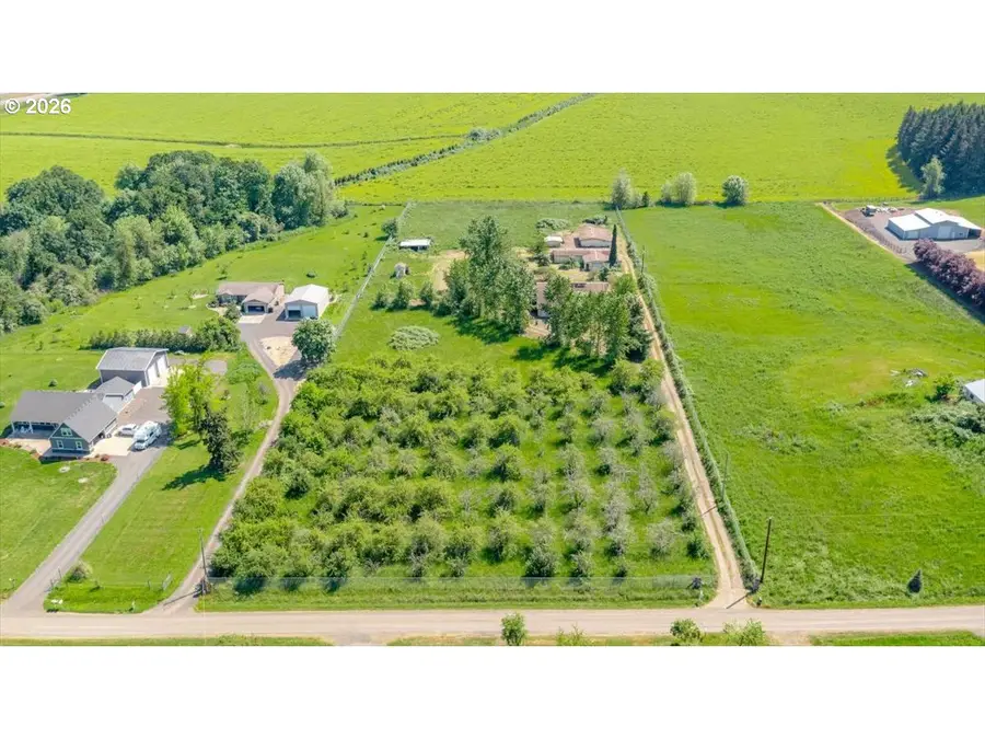 888 Meadows Ln, Jefferson, OR 97352 - #3