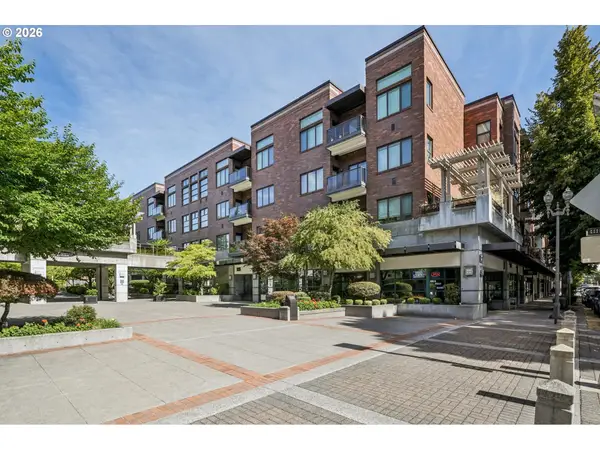 300 W 8th St #206, Vancouver, WA 98660