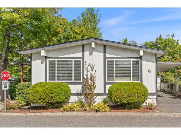 21100 NE Sandy Blvd, Fairview, OR 97024