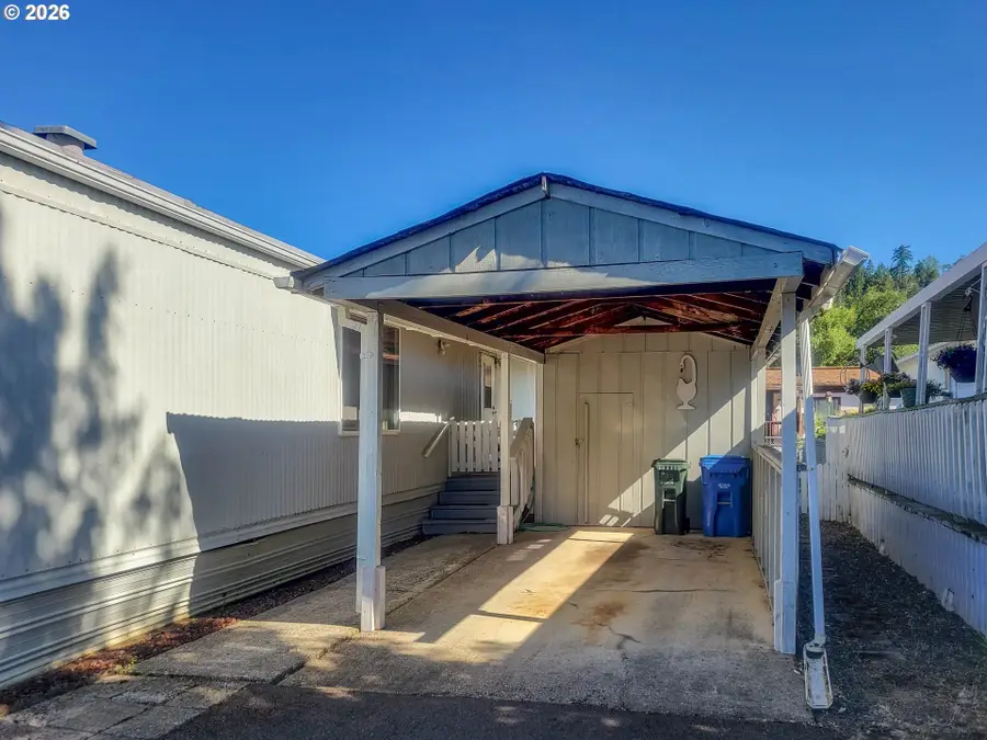 1200 E Central Ave #110, Sutherlin, OR 97479 - #3