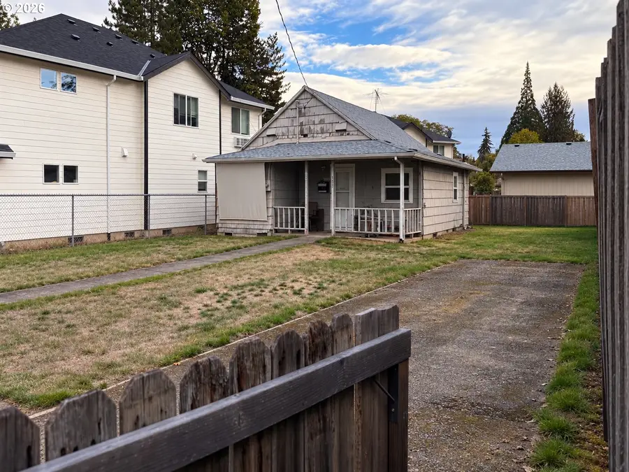 2223 D St, Forest Grove, OR 97116 - #3