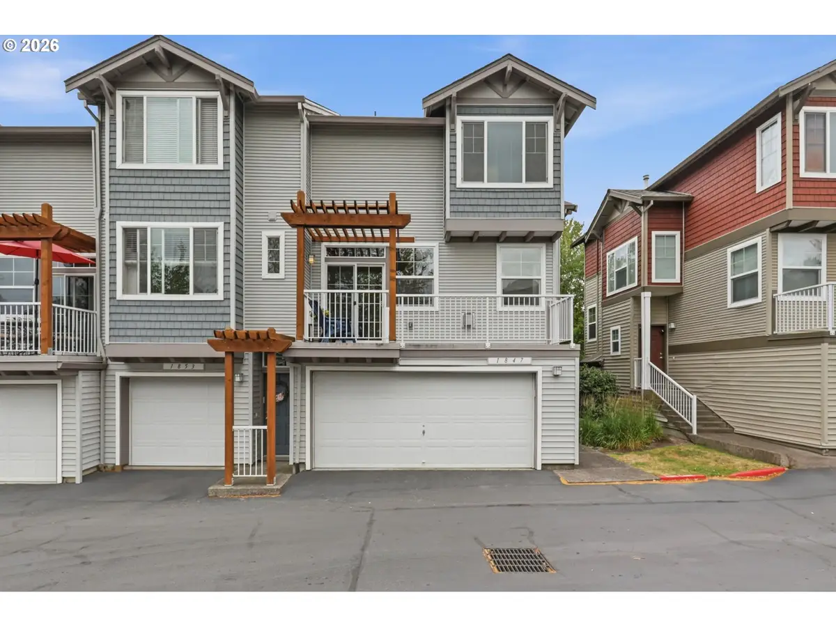 1847 NE 102nd Ave, Hillsboro, OR 97006 - #1