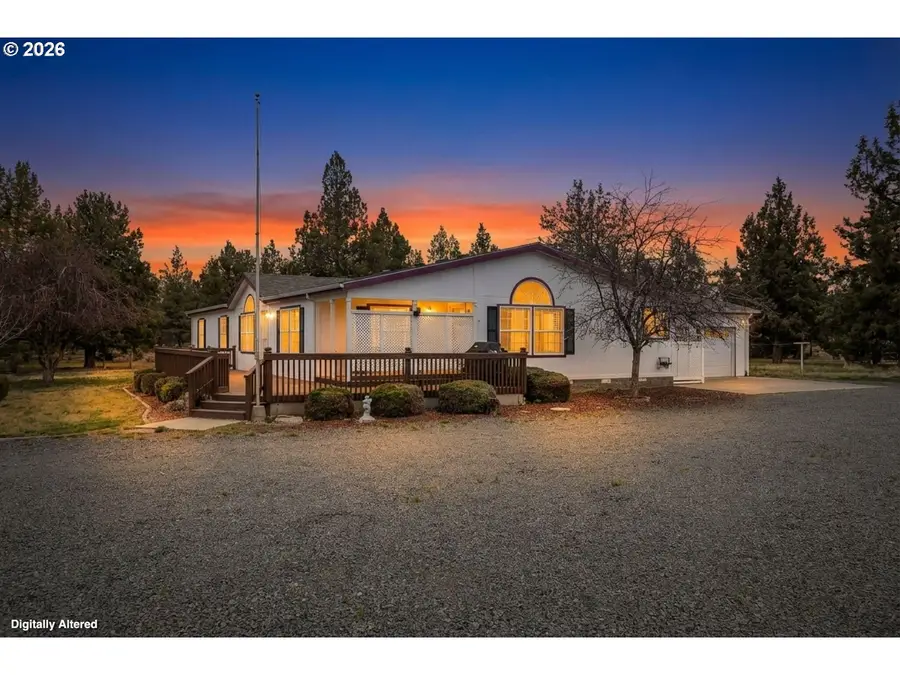 6983 SW Mustang Rd, Terrebonne, OR 97760 - #3