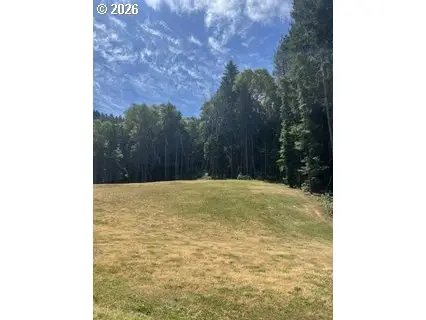 570 Tunnel Rd, Glendale, OR 97442 - #3