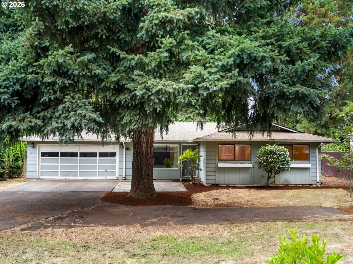 1229 SE 139th Ave, Portland, OR 97233 - #1