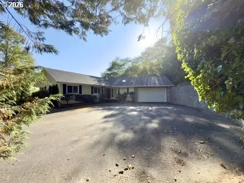 17264 Mountain Dr, Brookings, OR 97415 - #2