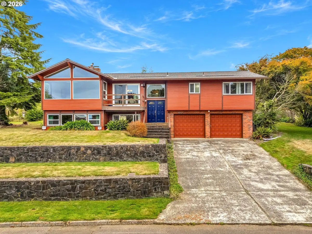 365 Alpine St, Seaside, OR 97138 - #1