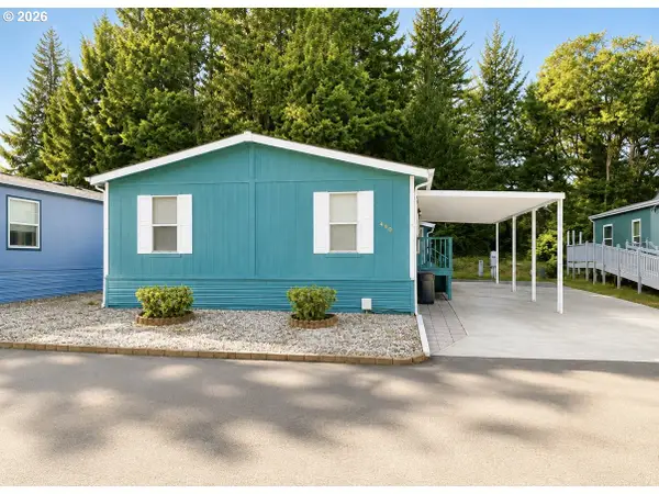 490 Shorepines Ave, CoosBay, OR 97420