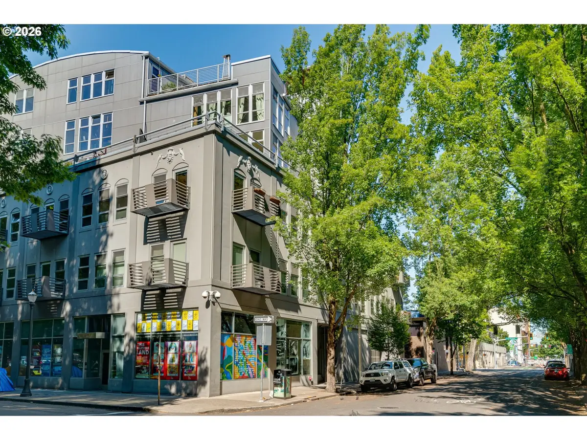 725 NW Flanders St #204, Portland, OR 97209 - Image #1
