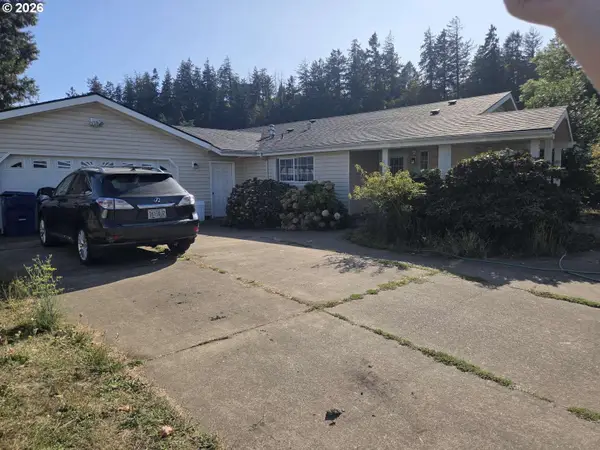 239 W K St, Springfield, OR 97477