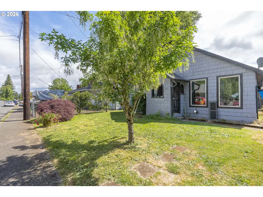 3250 Abrams Ave Ne, Salem, OR 97301 - #3