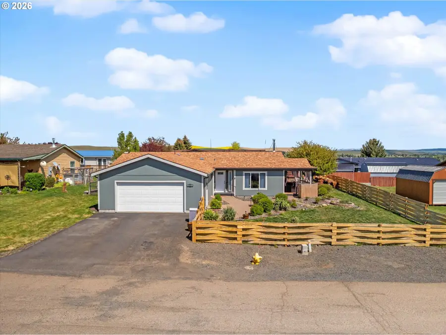 207 Court St, Enterprise, OR 97828 - #3