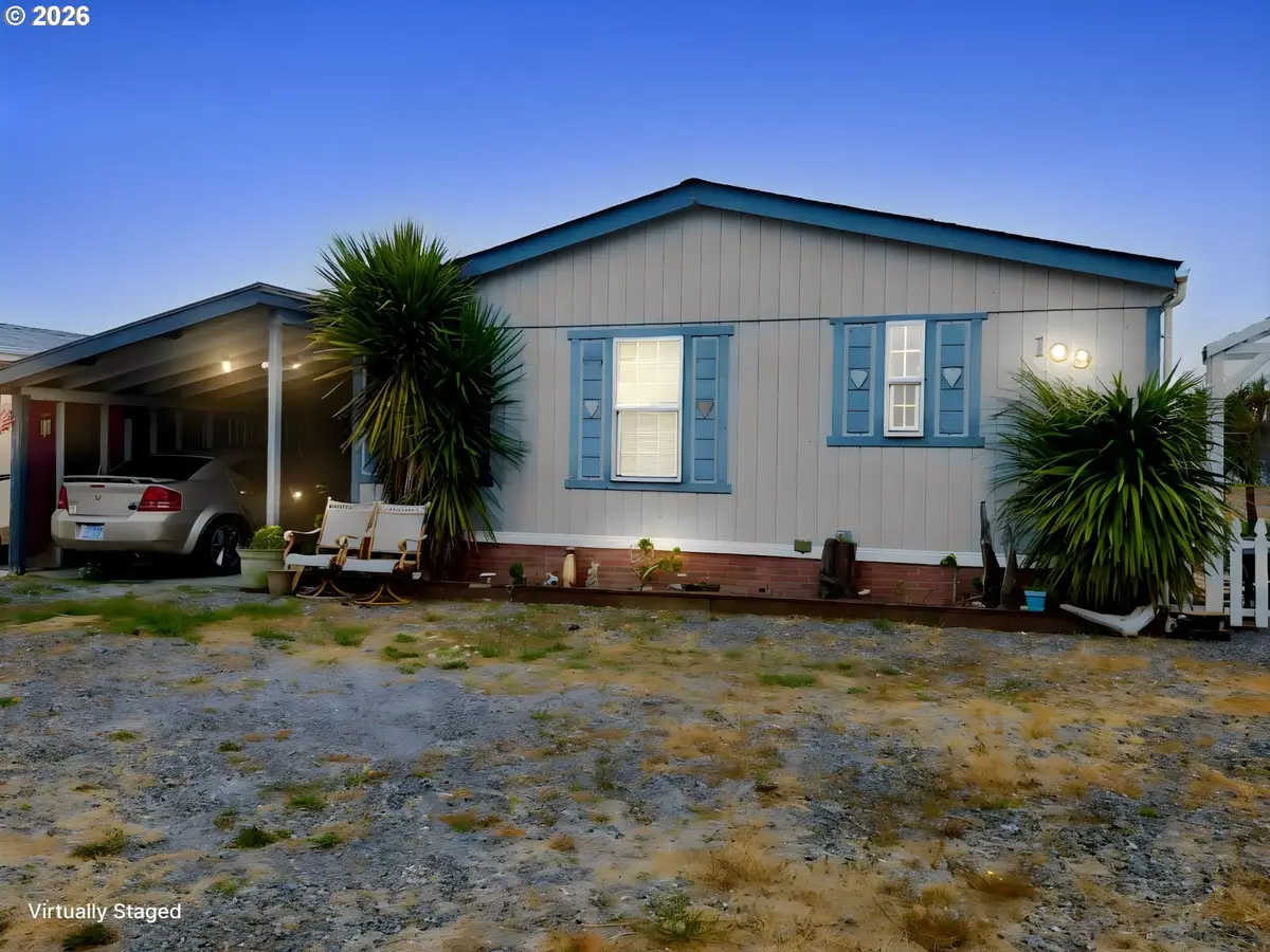 94120 Strahan St #109, Gold Beach, OR 97444 - #1