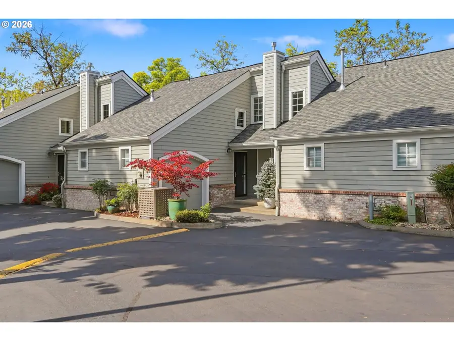 13217 SW Summerwood Dr, Portland, OR 97223 - #2