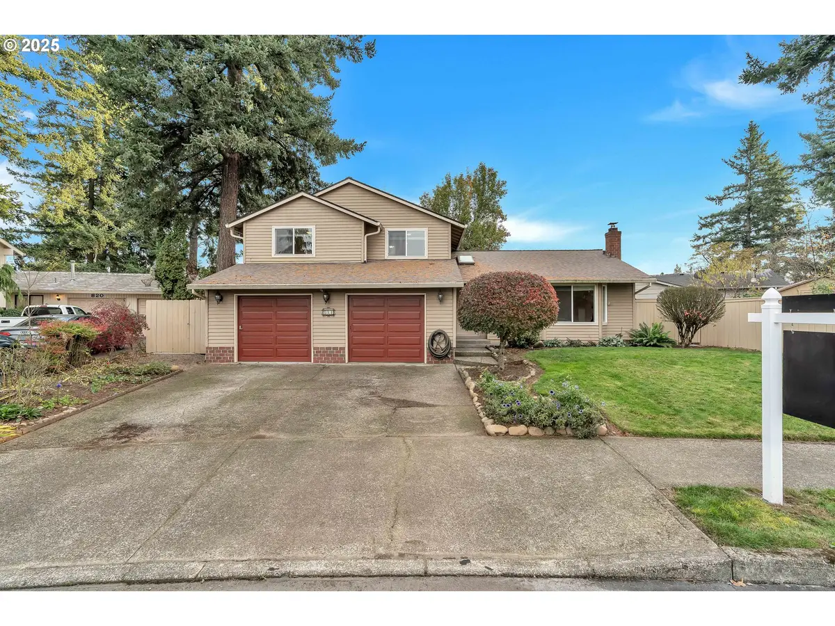 814 NE 196th Ave, Portland, OR 97230 - Image #1