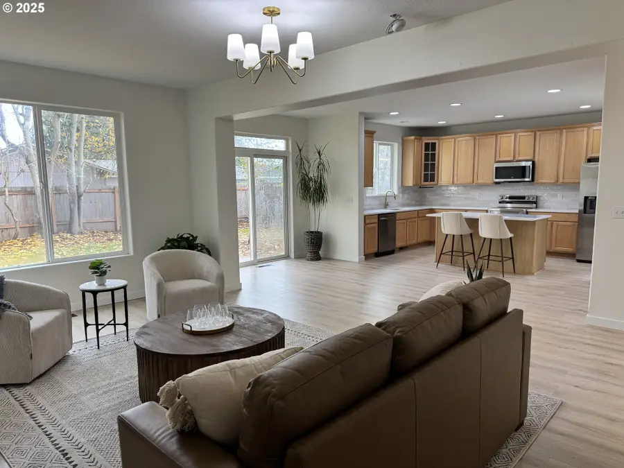 1145 Ludgate Dr, Eugene, OR 97402 - Image #3