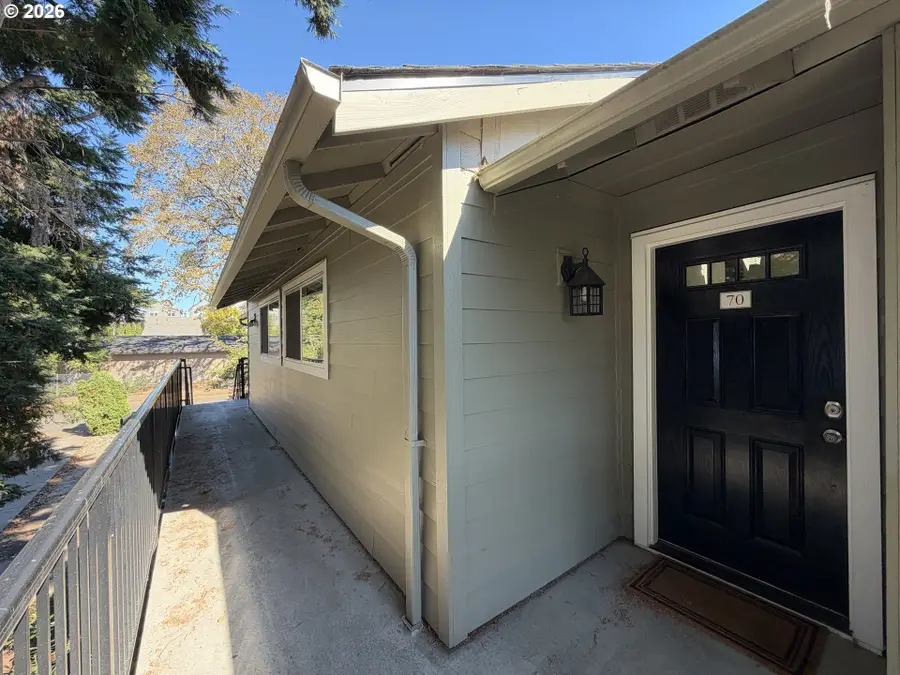 1930 NW 143rd Ave #70, Portland, OR 97229 - #3