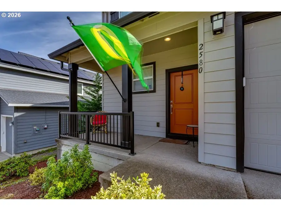 2580 Fieldcress Rd, Eugene, OR 97403 - #2