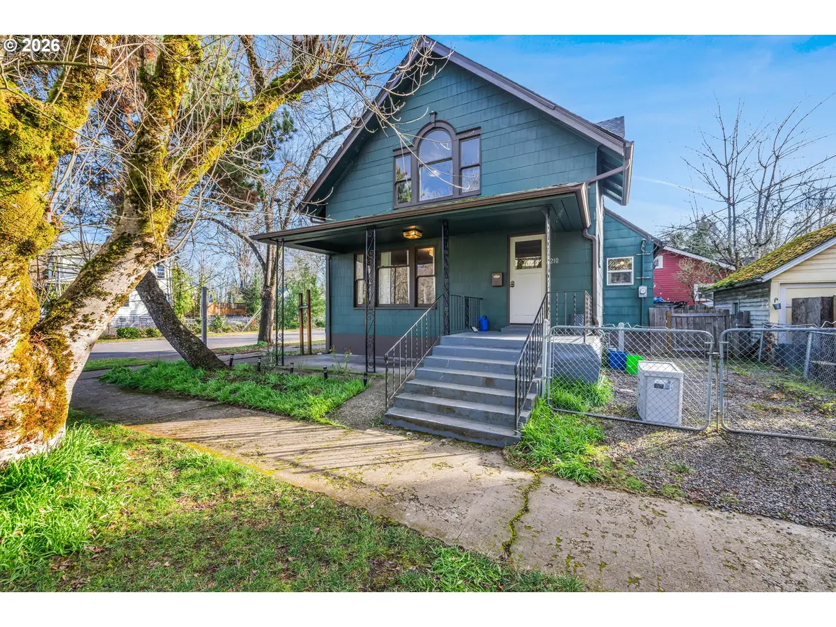210 19th St Se, Salem, OR 97301 - #1