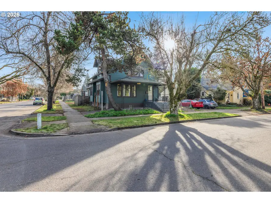 210 19th St Se, Salem, OR 97301 - #2