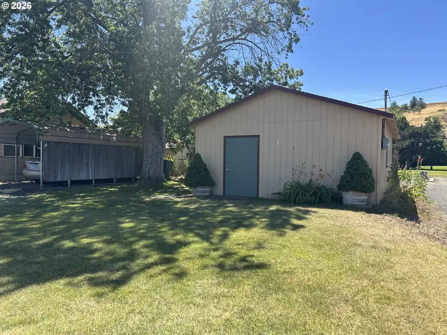 219 Catherine Ave, Milton Freewater, OR 97862 - #3