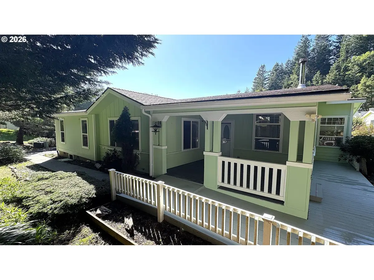 94355 Eleventh St, Gold Beach, OR 97444 - #1