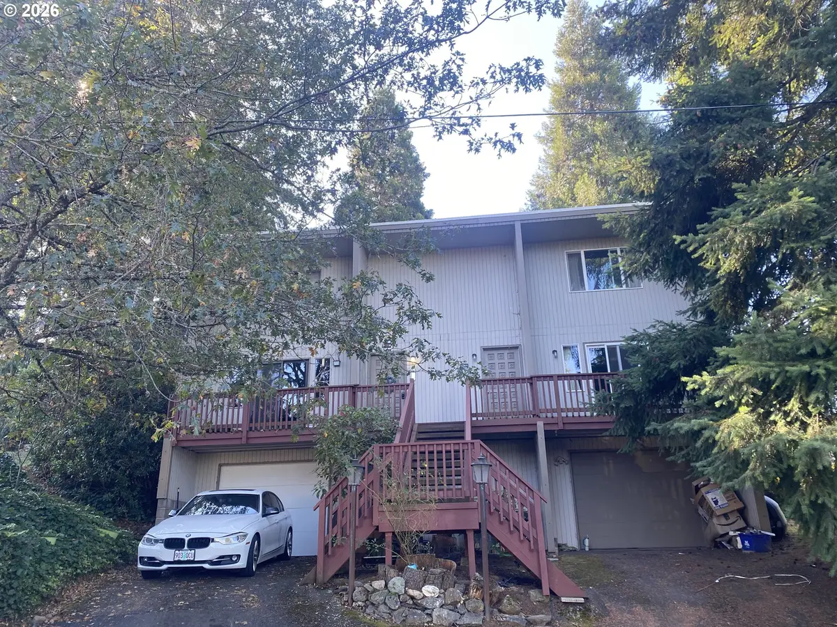 3120 W 19th Ave, Eugene, OR 97405 - #1