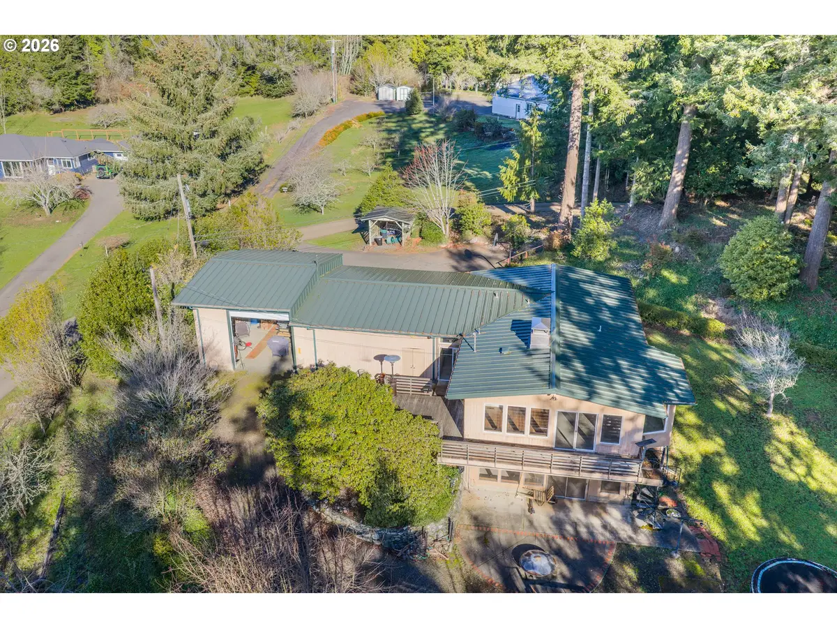 56671 Pleasant Hill Dr, Coquille, OR 97423 - #1