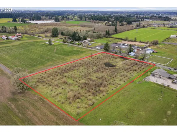 21750 SW Rosedale Rd, Beaverton, OR 97078