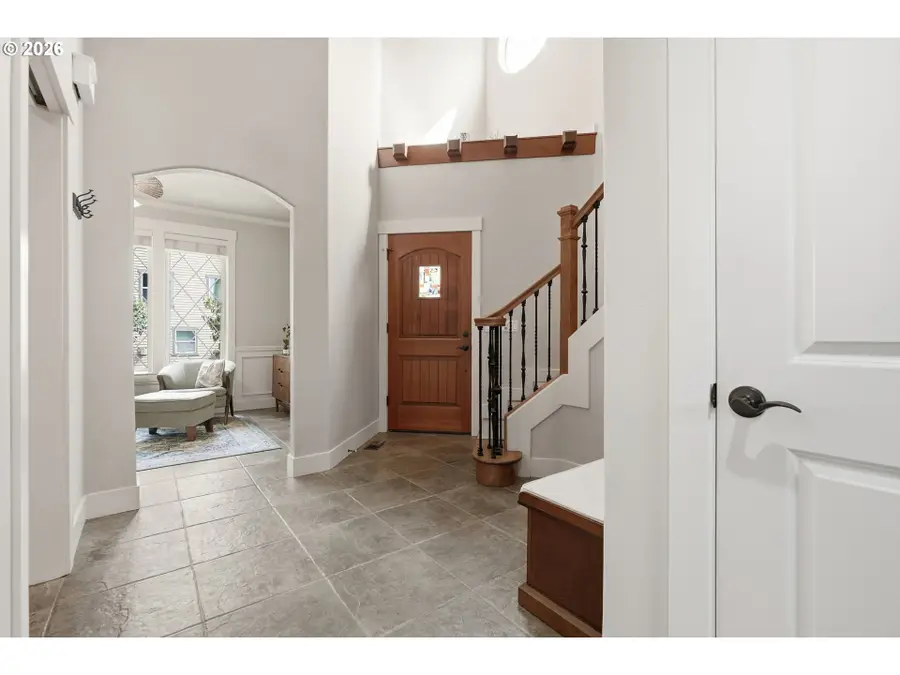 13405 SW Deergrove Ln, Beaverton Hillsboro, OR 97224 - #3